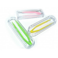 Пінцет у пластиковому футлярі